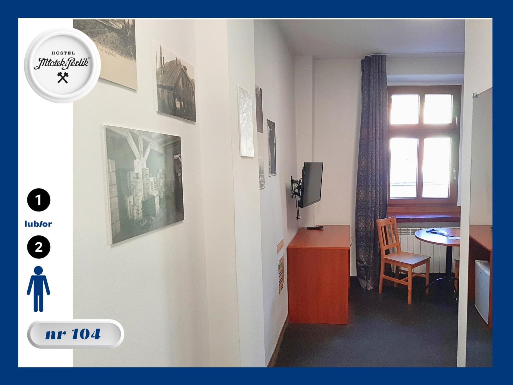 Hostel Mlotek I Perlik Tarnowskie Gory Bagian luar foto