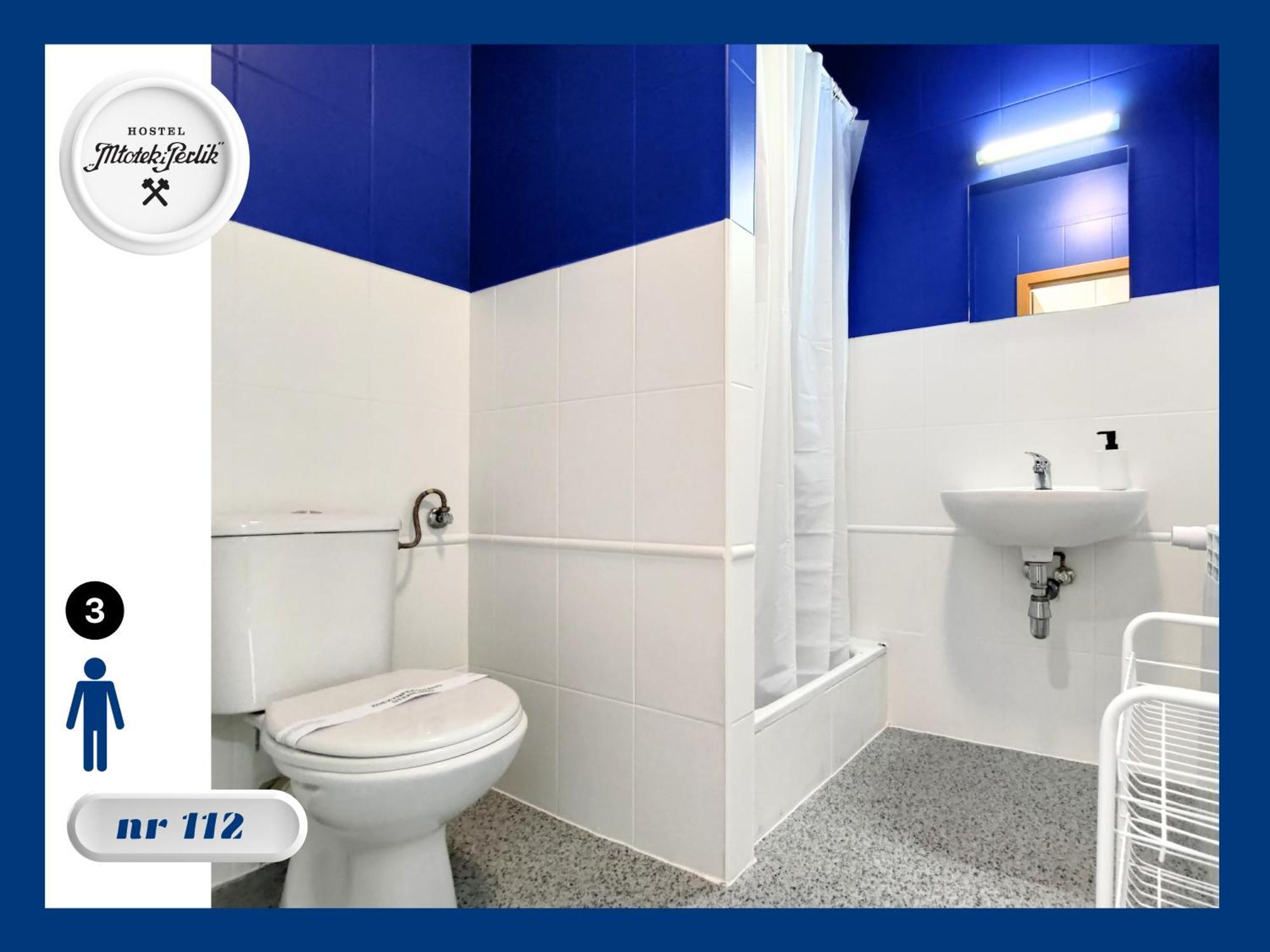 Hostel Mlotek I Perlik Tarnowskie Gory Bagian luar foto